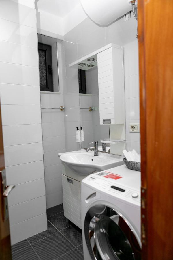 Spacious City Paradise - 3Br Apt In The Heart Of Tirana Extérieur photo